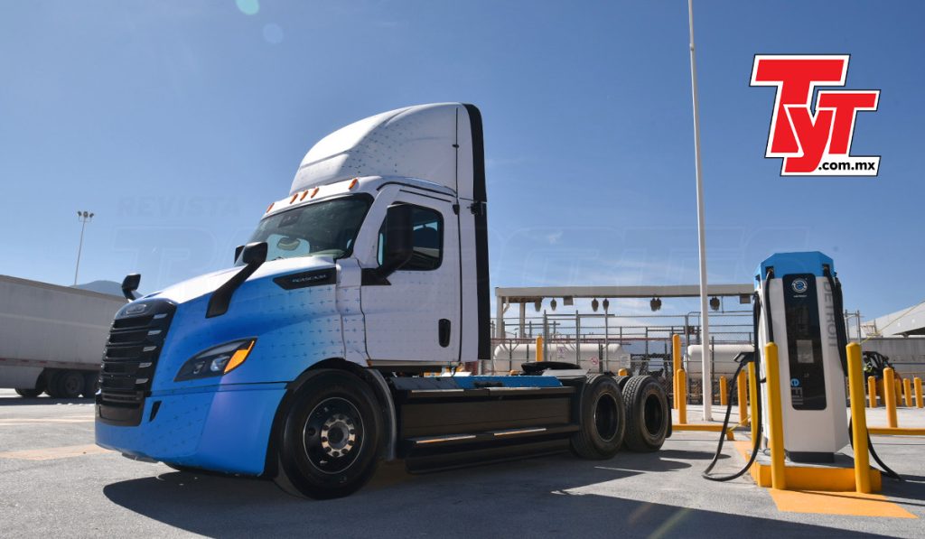 Daimler Truck Planta Saltillo da la bienvenida a la era de la electromovilidad