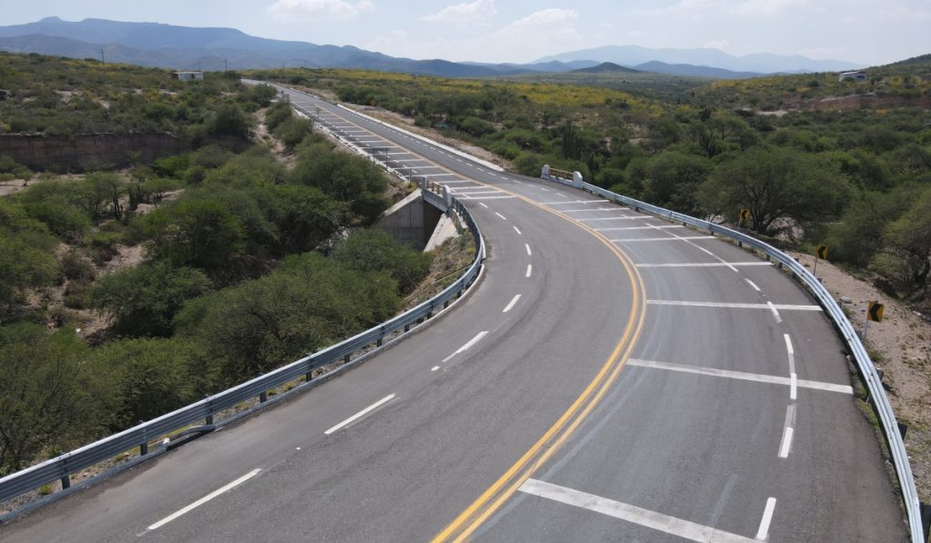 rehabilitación-carretera-Querétaro