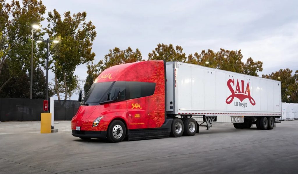 Saia-Tesla-Semi