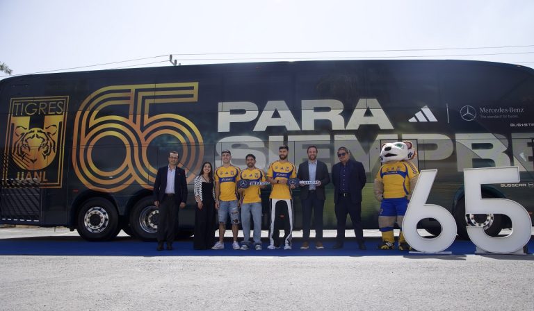 Mercedes-Benz-Autobuses-Tigres