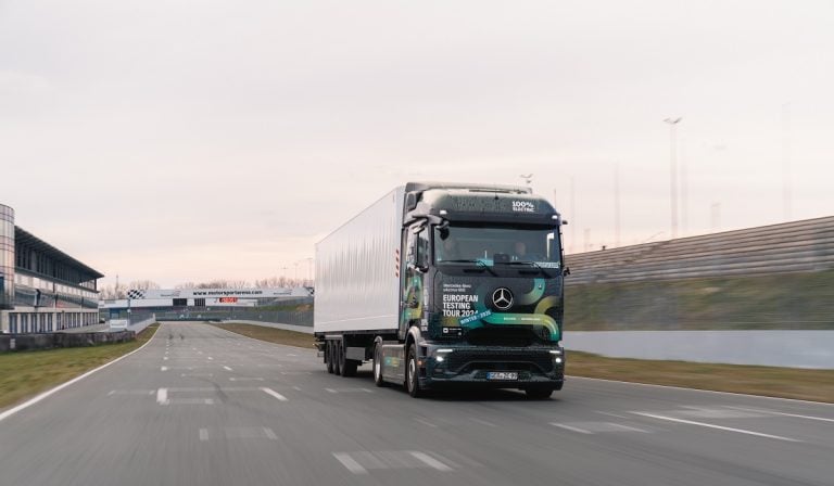 Mercedes-Benz-eActros-600