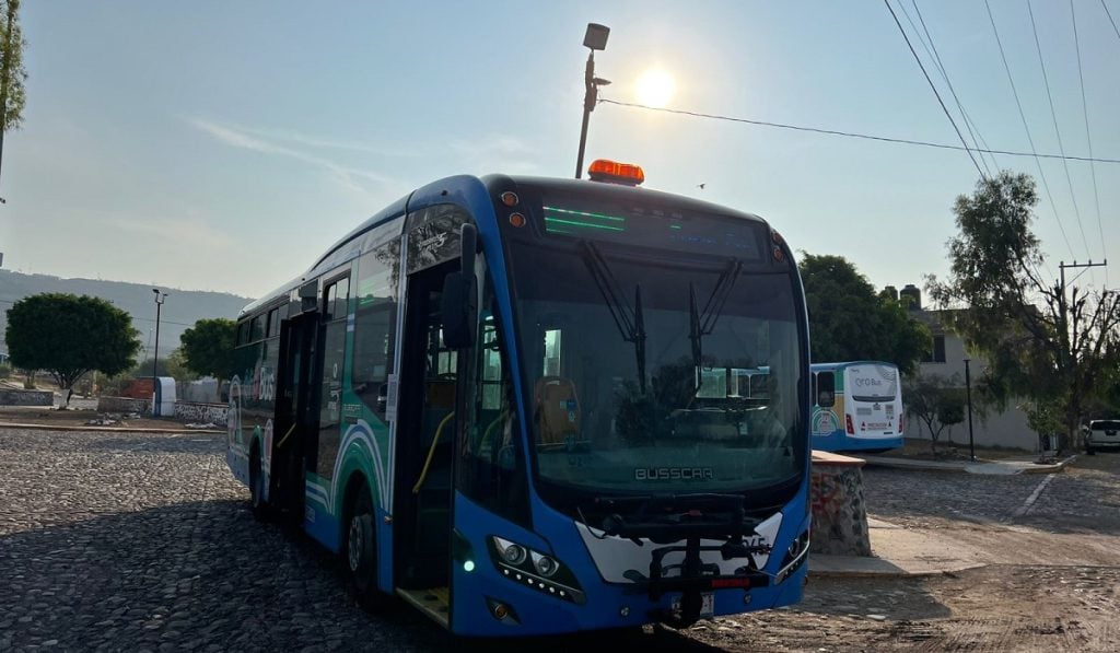 Mercedes-Benz-Qrobus