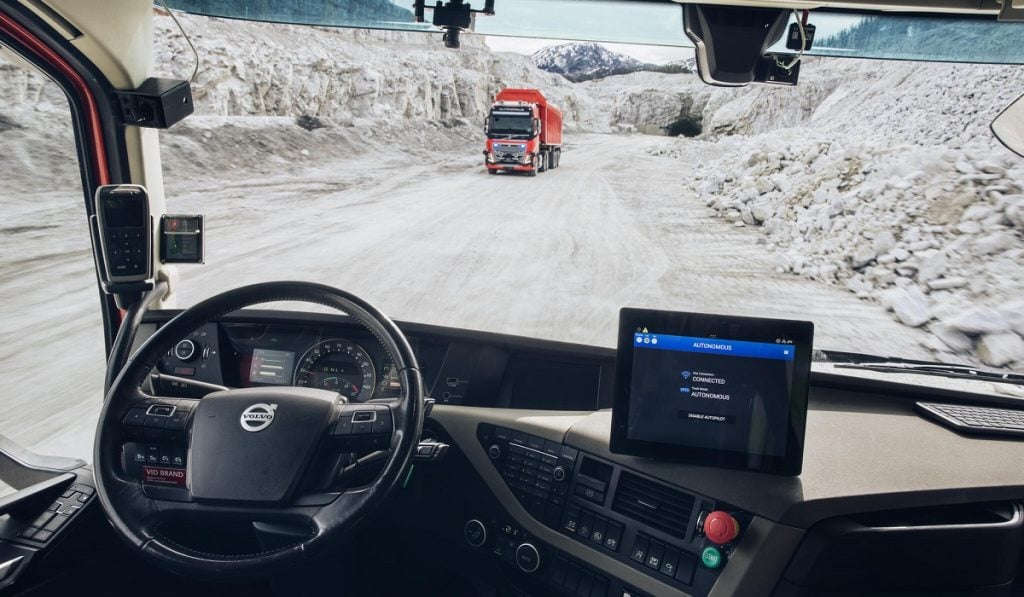 Volvo-FH-autonomos