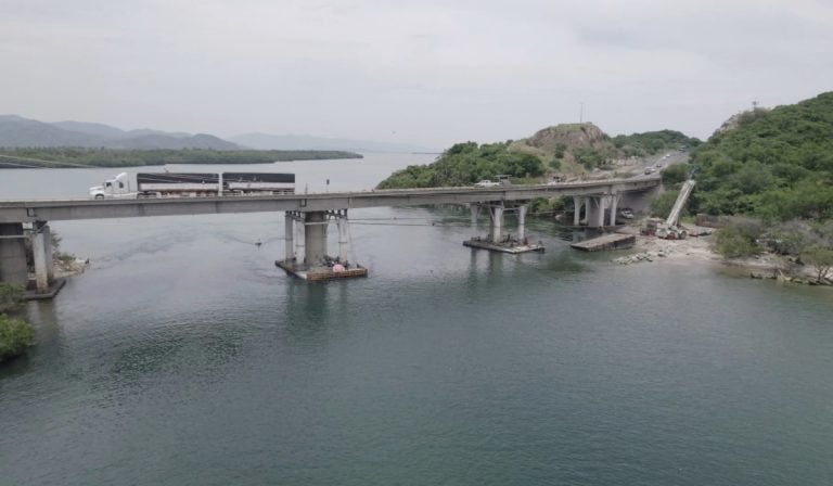 Autopista-Armeria-Manzanillo