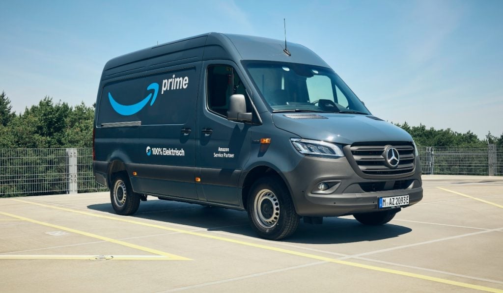 Mercedes-Benz-Vanes-Amazon