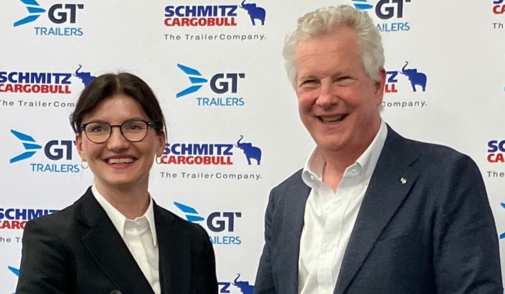 Schmitz-Cargobull-y-GT-Trailers