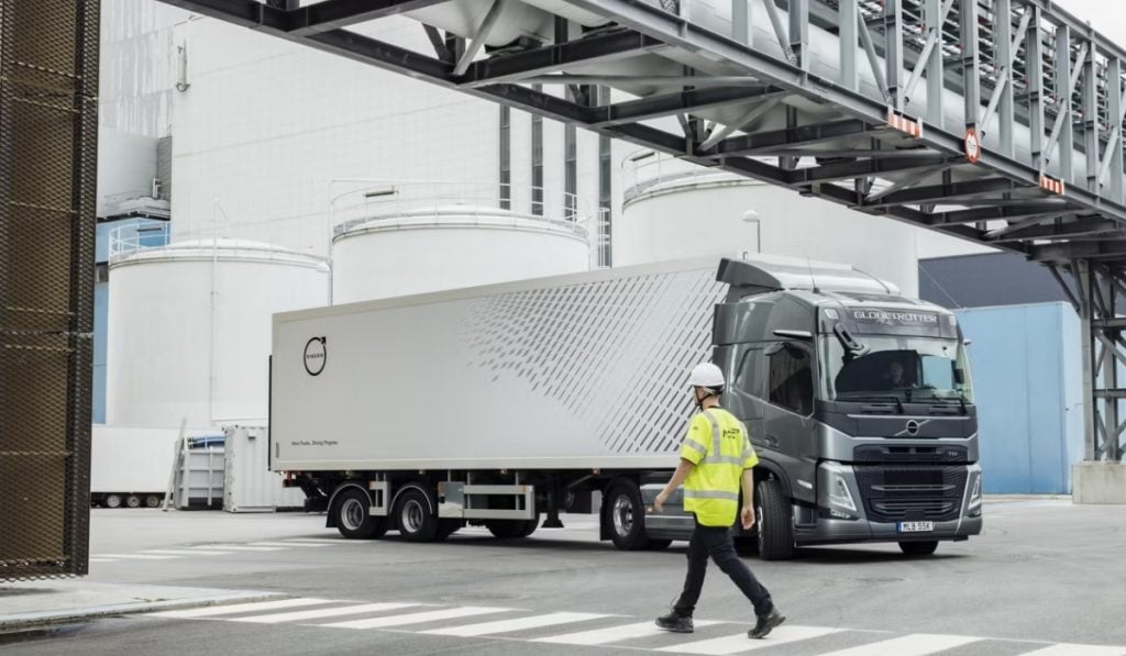 Volvo-Trucks-Direccion-Dinamica