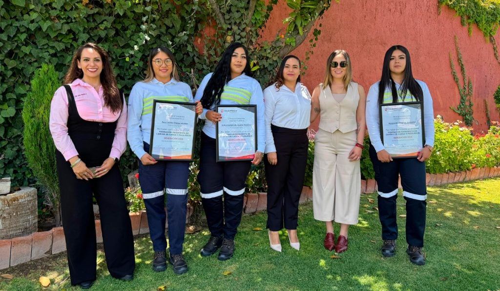 mujeres-maquinistas-ferroviaria.