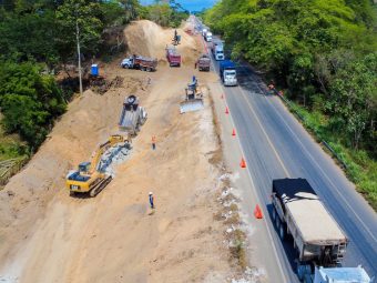 Buscan en Diputados que la SICT use residuos de llantas en construcción de carreteras