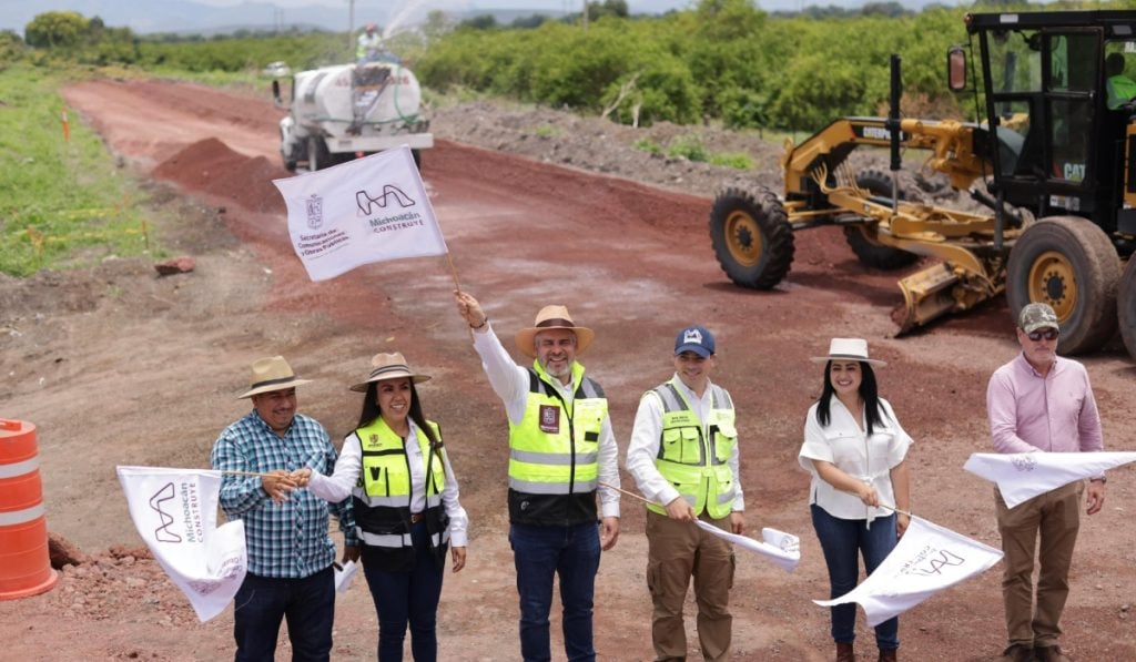 Rehabilitacion-carretera-region-citricola-Michoacan