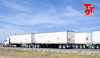 Emplacamiento federal para el autotransporte cae 30% a abril de 2025