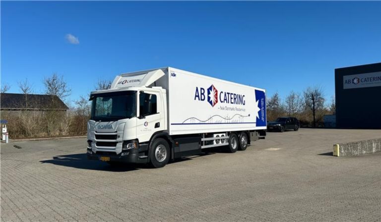 Scania-electricos-con-equipos-refrigerados