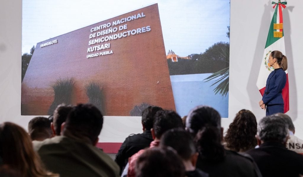 Sheinbaum y semiconductores