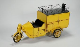 DHL