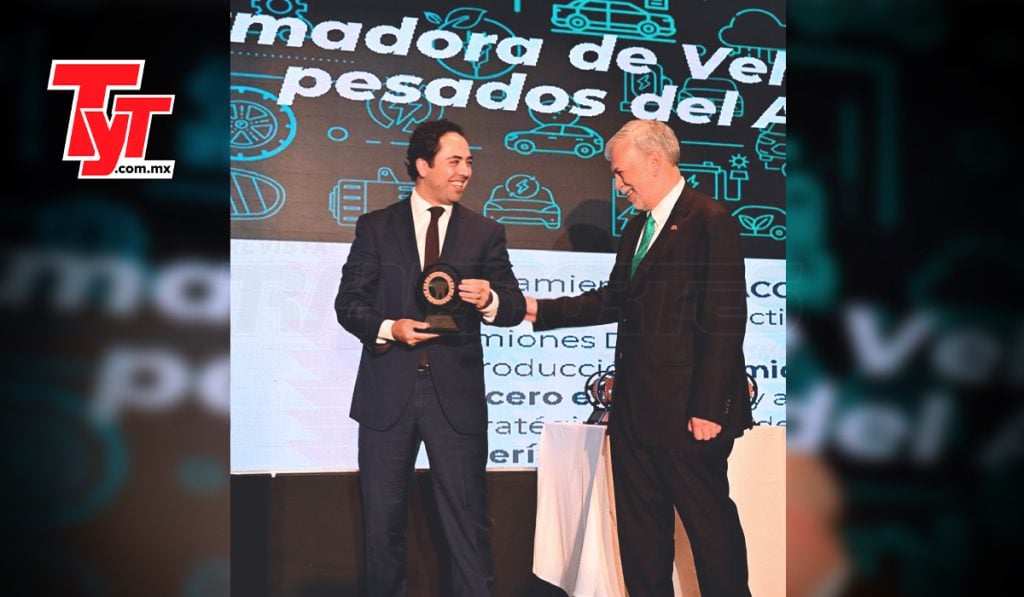 PACCAR RECIBE PREMIO