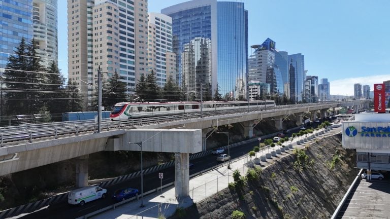 tren-interurbano-Toluca-santa-fe-pruebas