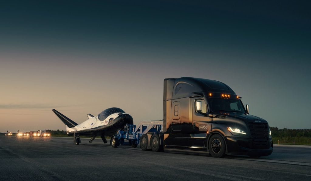 Freightliner-Cascadia-Dream-Chaser