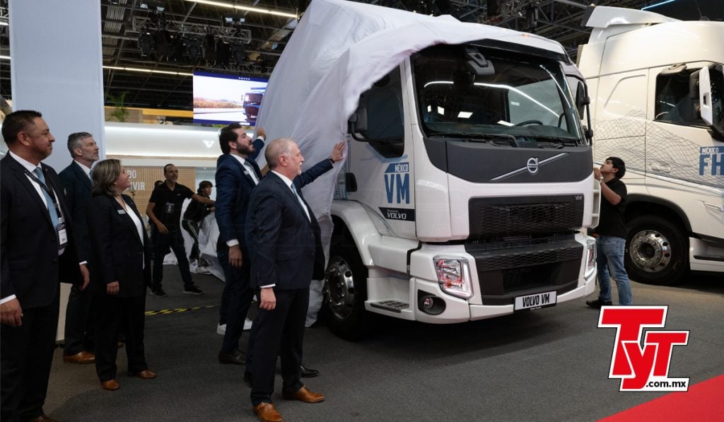 Volvo VM debuta en Expo Transporte ANPACT 2025
