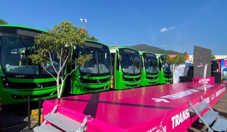 Unidades-Mercedes-Benz-uruapan