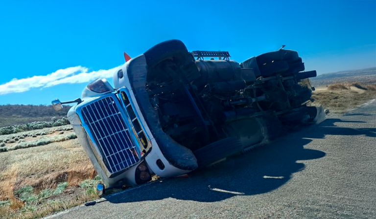 Rachas de viento ocasionan volcaduras