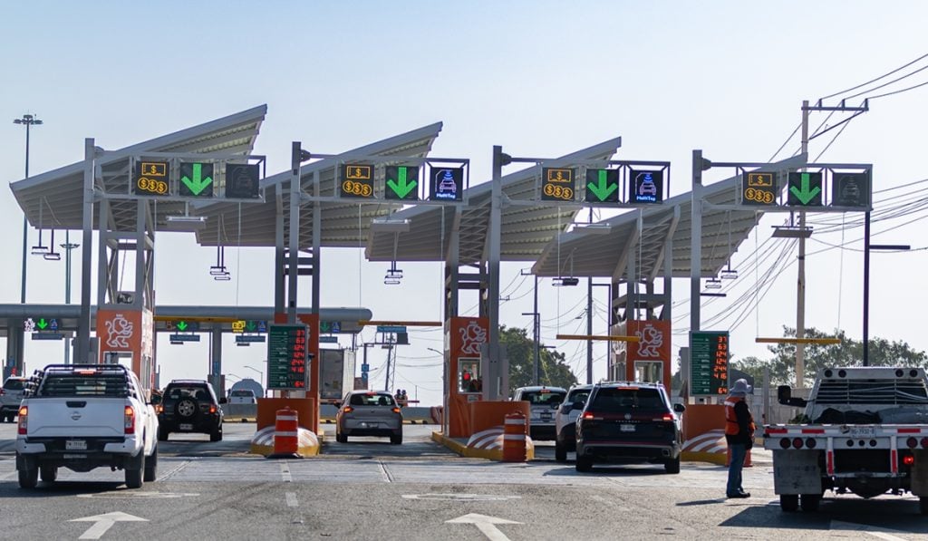 Caseta-autopista-Aeropuerto-NL-1