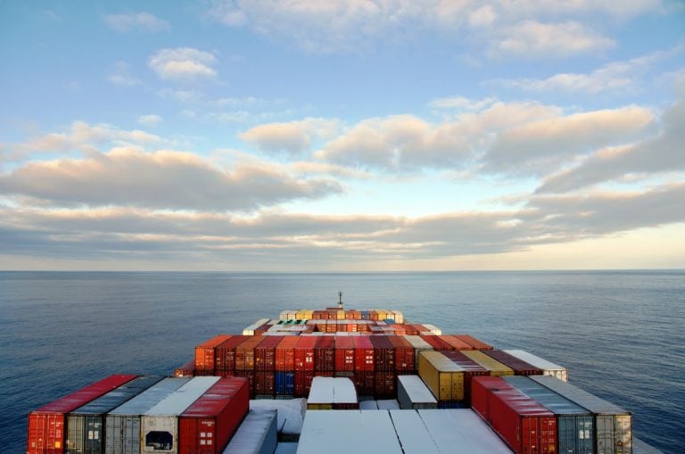 Hapag-Lloyd-DSV-contenedores-acuerdo
