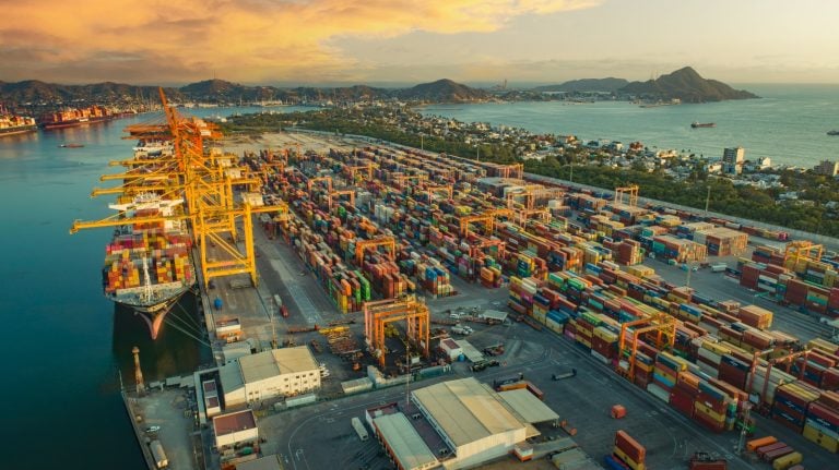 puerto-Manzanillo-contenedores