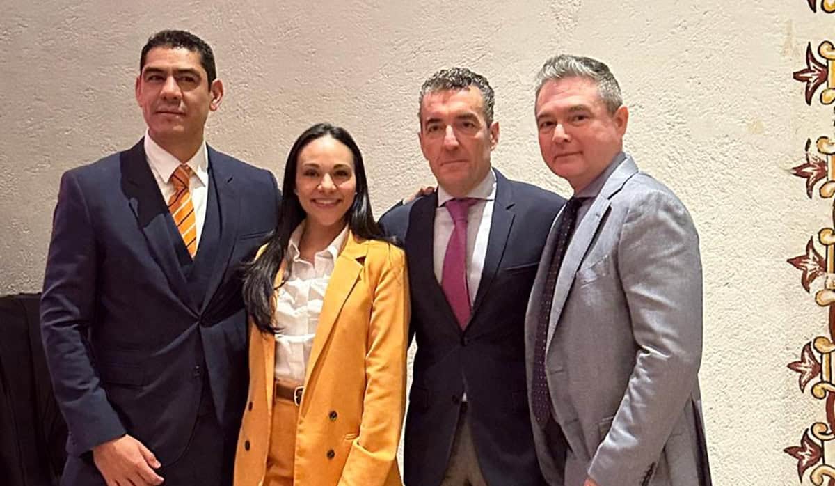 Contecon Manzanillo completa inversión de 10,000 millones de pesos con ...