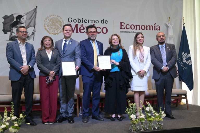 Economia-microcredencializacion-logistica-ceneva