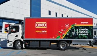 FEMSA supera los 700 vehículos eléctricos a nivel mundial