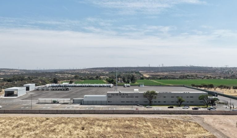 Nissan-patio-logistico