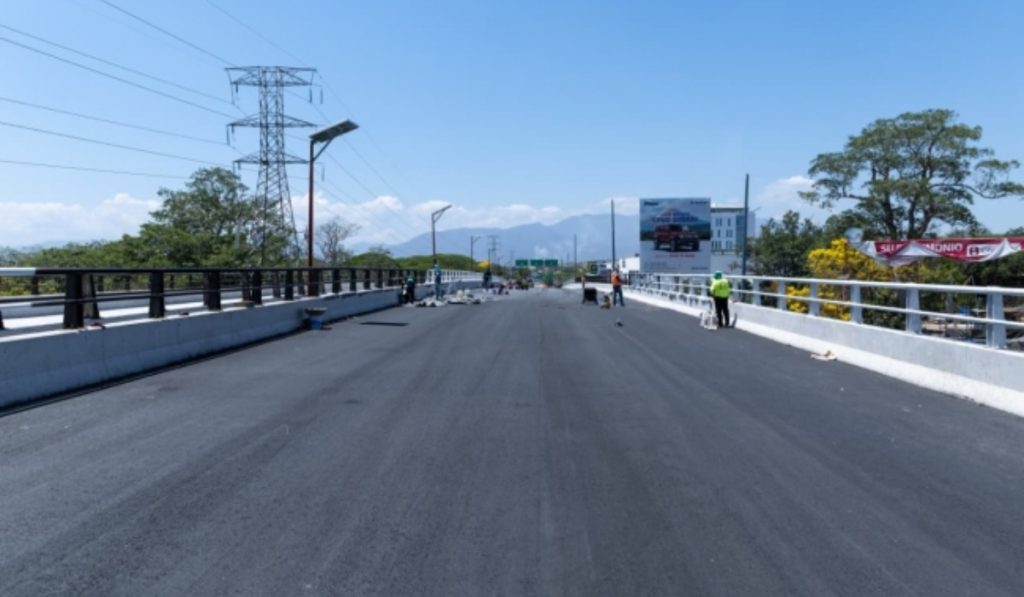 Paso-Superior-Arco-Norte