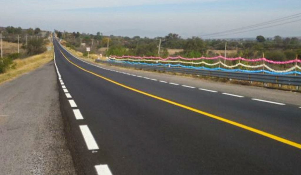 carretera-Apaseo-ElAlto