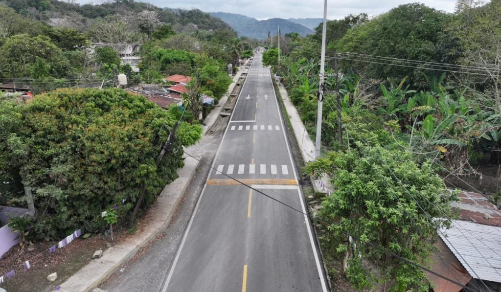Carretera-Puebla-La-Ceiba