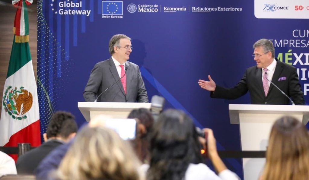 Ebrard tratadio
