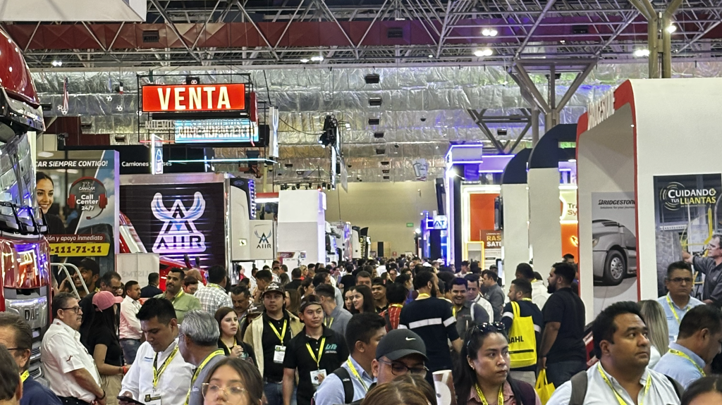 Transportistas aprietan las tuercas para no perder mercado; la proveeduría es pieza clave