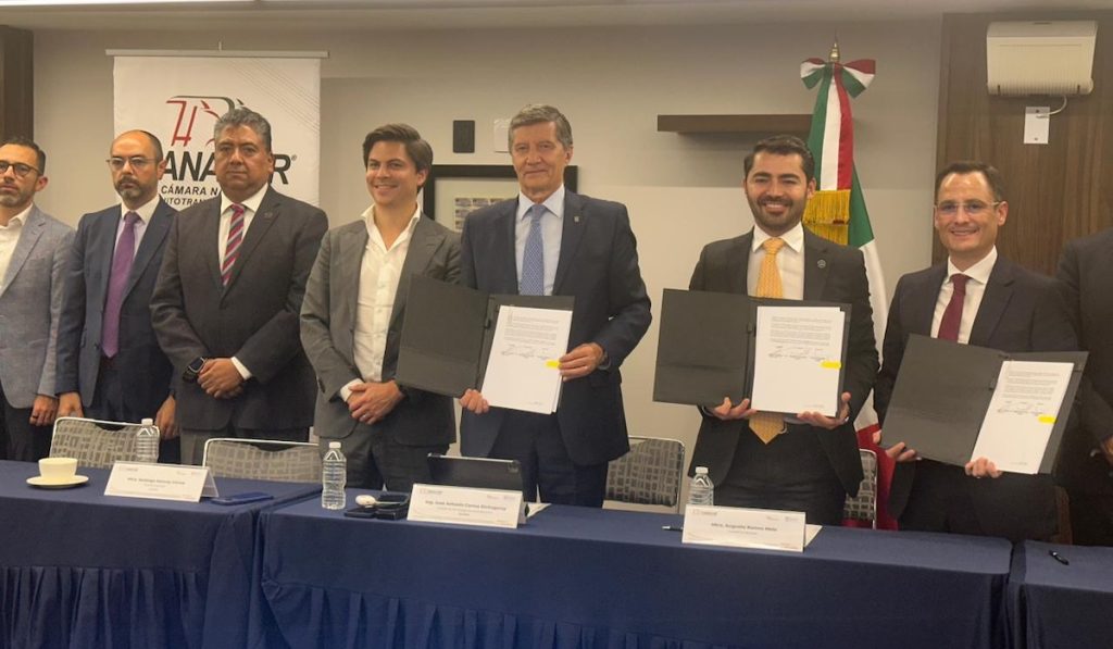 Canacar convenio con Quálitas