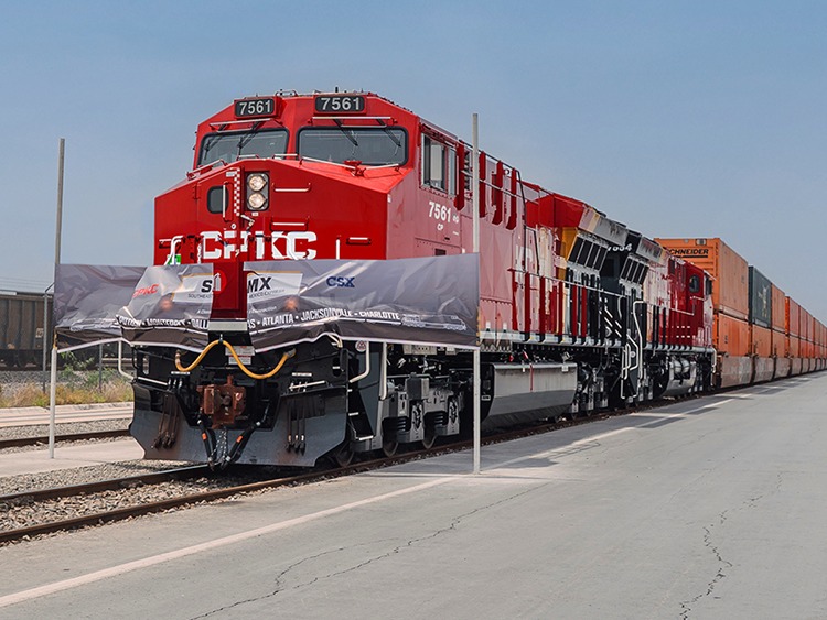 CPKC-intermodal-SMX-CSX-ferrocarril-servicio